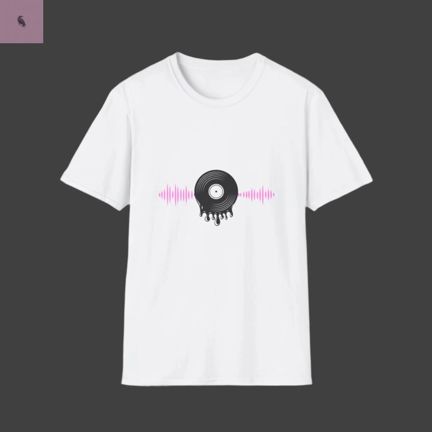 Softstyle T-Shirt - Music Loves Soul Fashion Tee The flirty crow