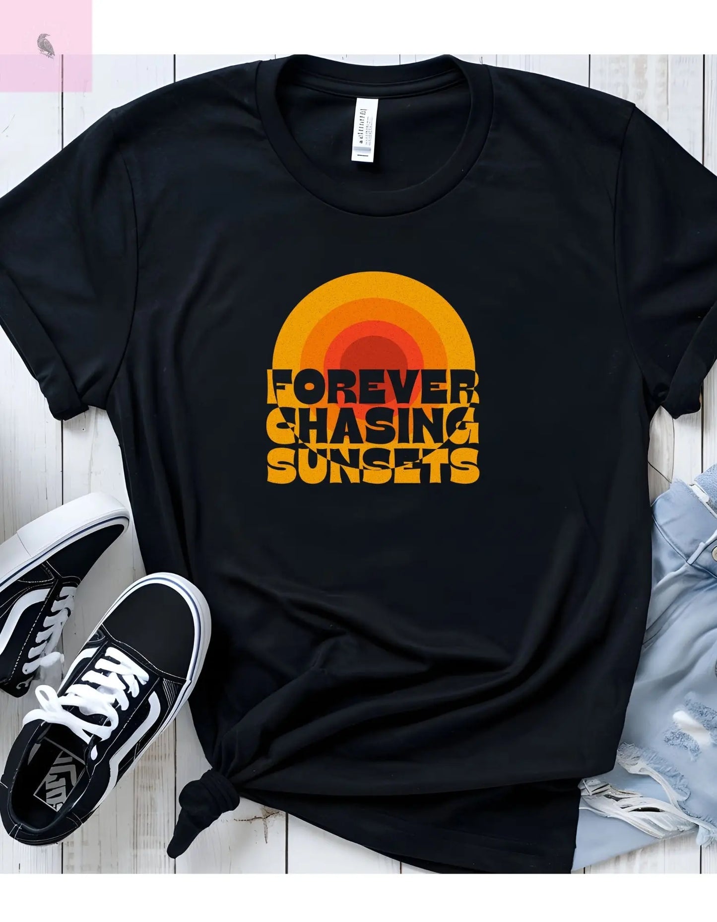Sunset lover T-Shirt the flirty crow