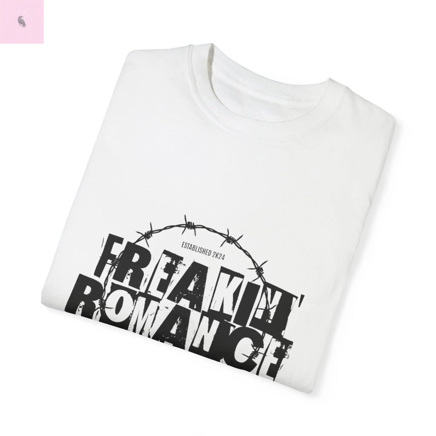 Freakin' Romance Unisex T-Shirt - Trendy Casual Wear The flirty crow