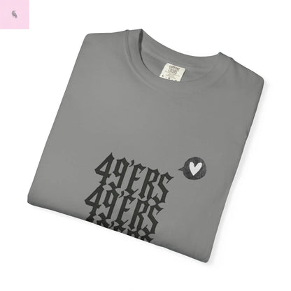 Vintage 49ers  Unisex T-Shirt - The flirty crow