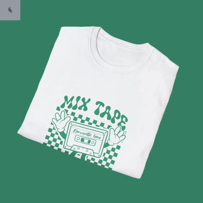 Retro Music Lover T-Shirt The flirty crow