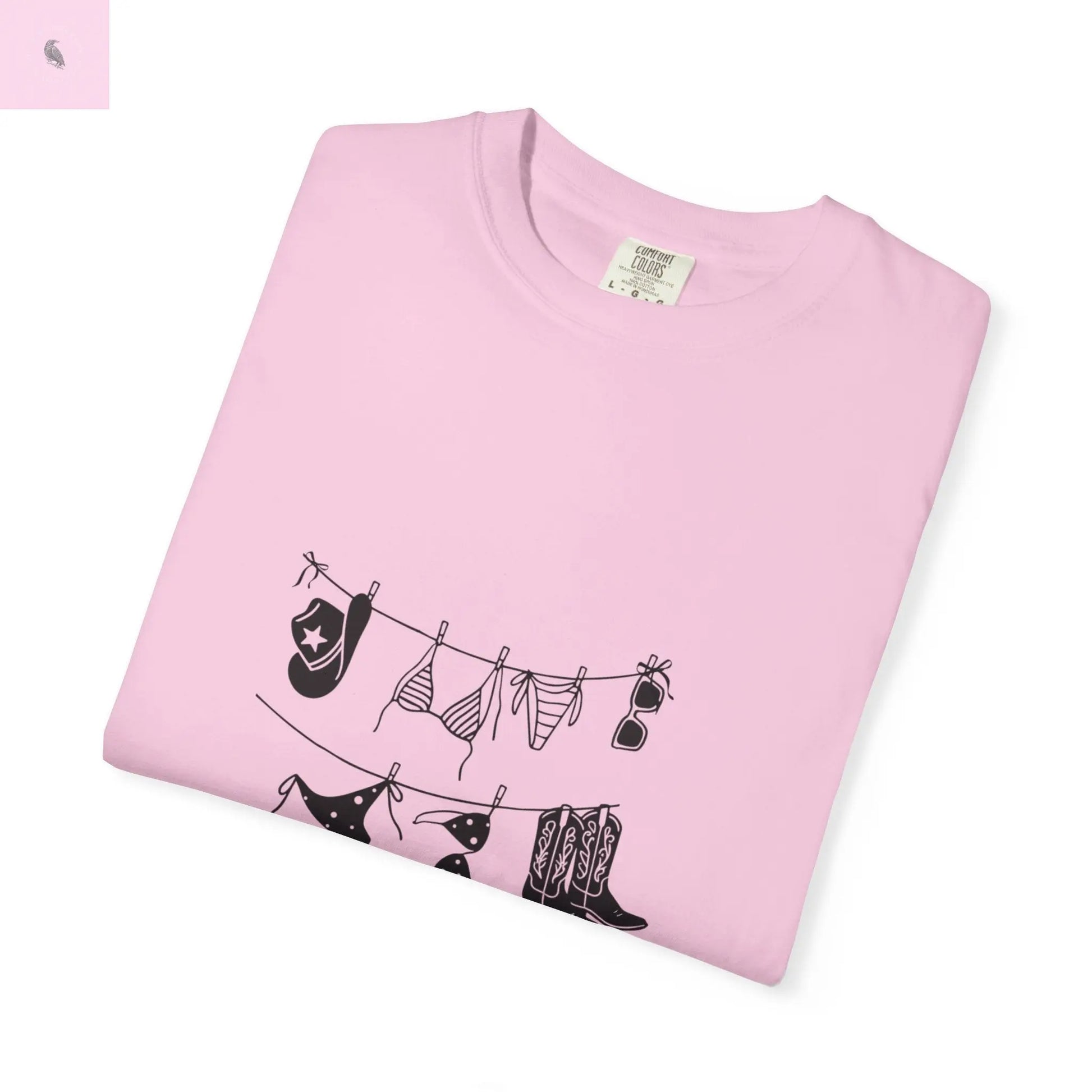 Cowgirl Summer Unisex Tee, Comfort Colors Beach Top, cowgirl style,Gift for Her, Vacation vibes, beach lover tee The flirty crow