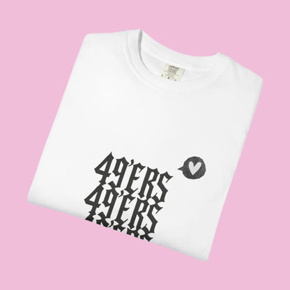 Vintage 49ers  Unisex T-Shirt - The flirty crow