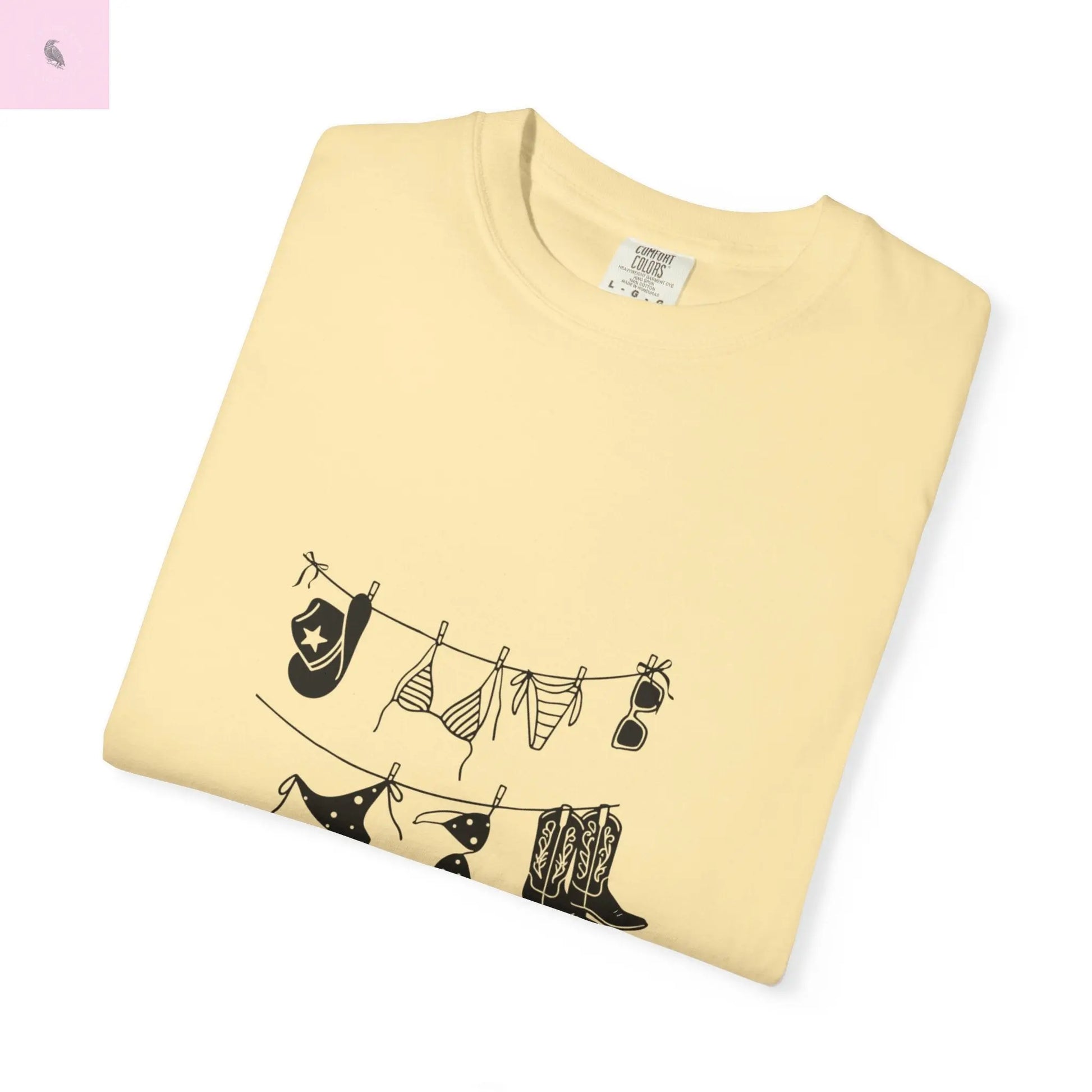 Cowgirl Summer Unisex Tee, Comfort Colors Beach Top, cowgirl style,Gift for Her, Vacation vibes, beach lover tee The flirty crow