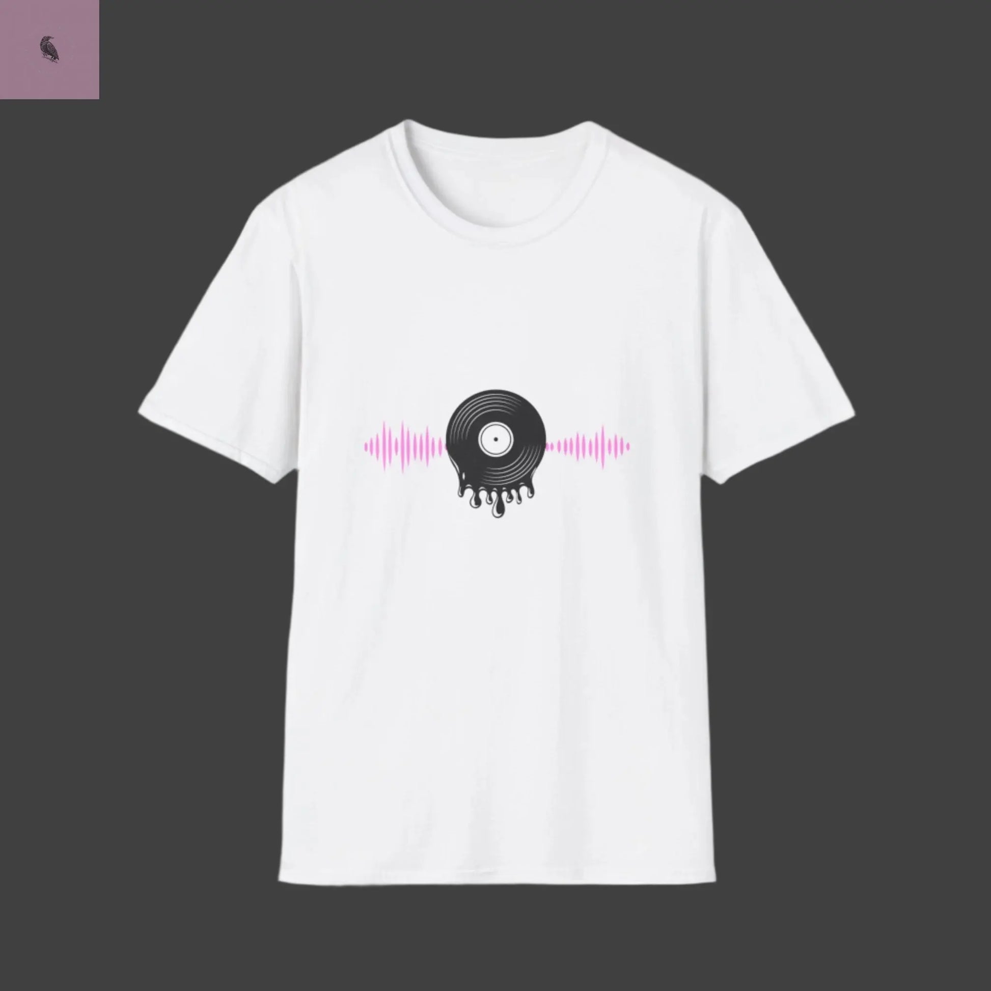Softstyle T-Shirt - Music Loves Soul Fashion Tee The flirty crow