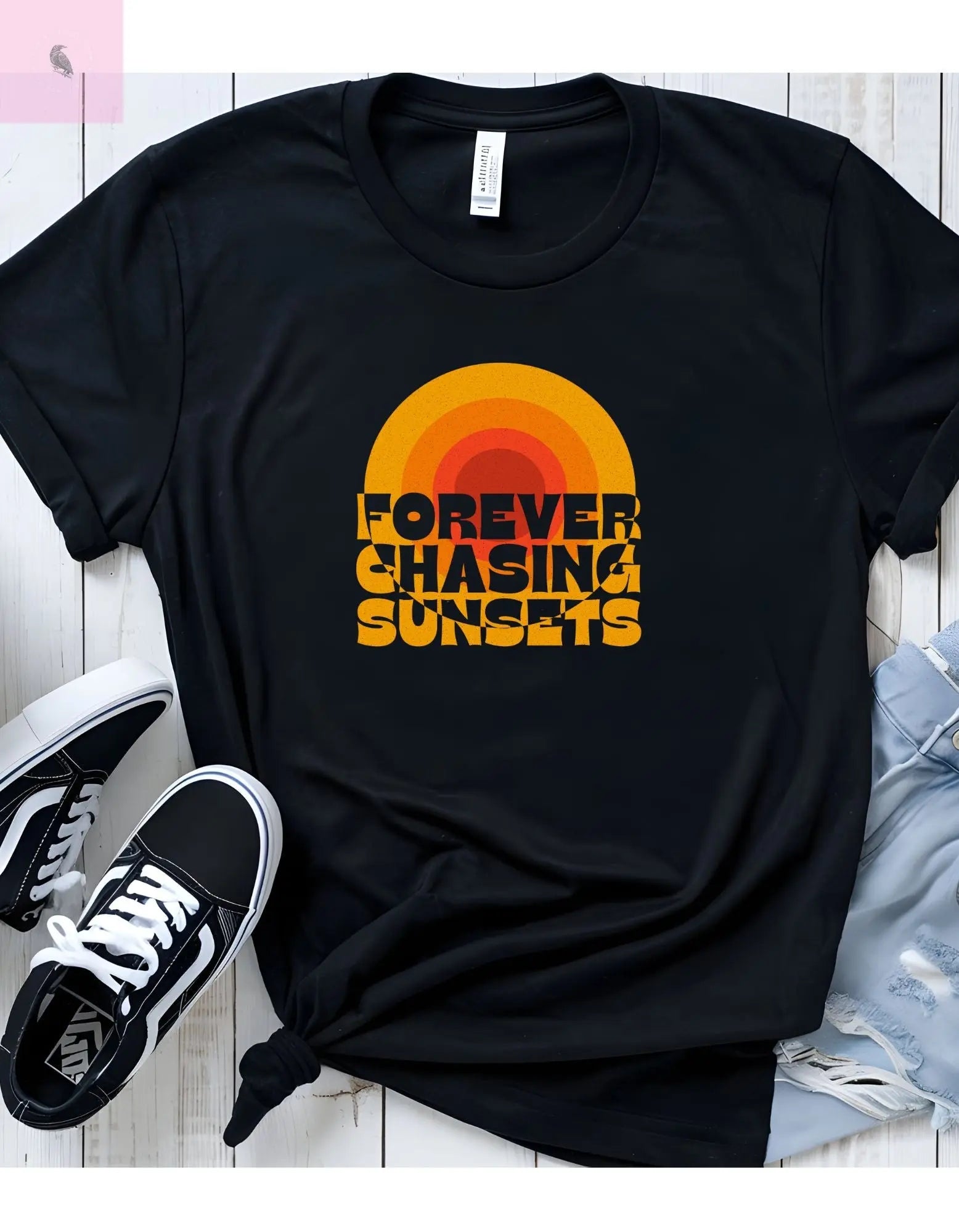 Sunset lover T-Shirt the flirty crow