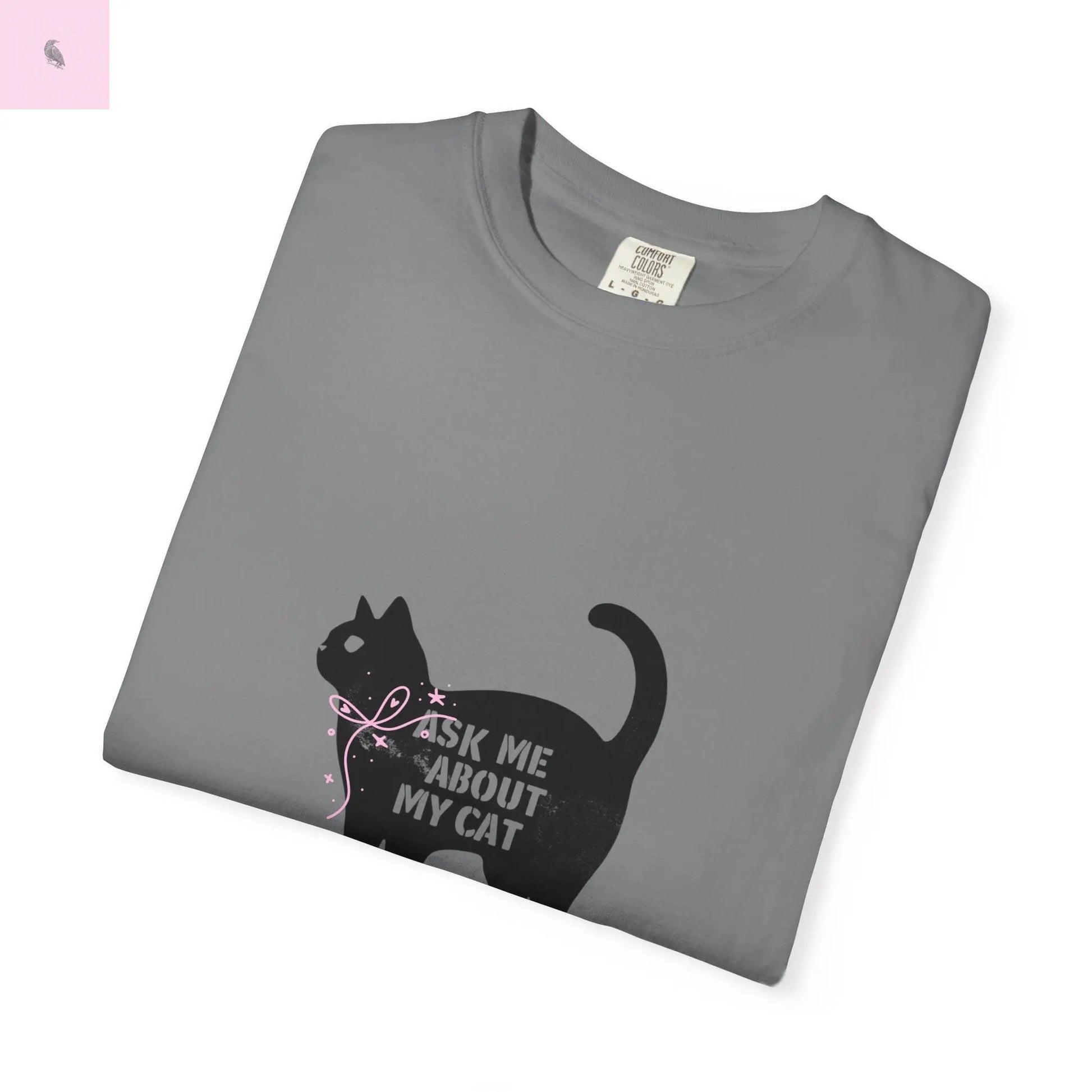 Cat Lovers Funny T-Shirt - The flirty crow