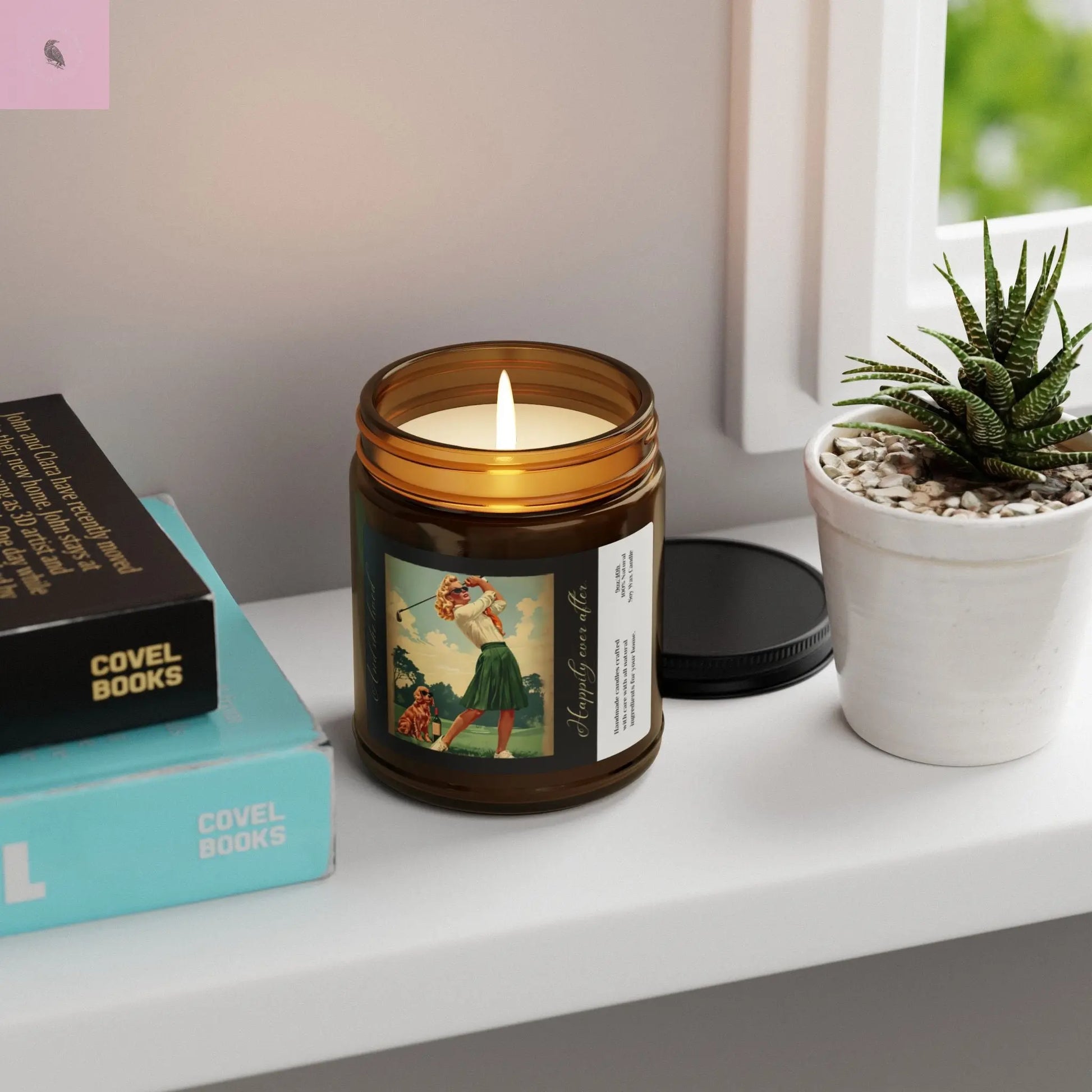 Soy Candle - Female Golf Enthusiast Retro Design The flirty crow
