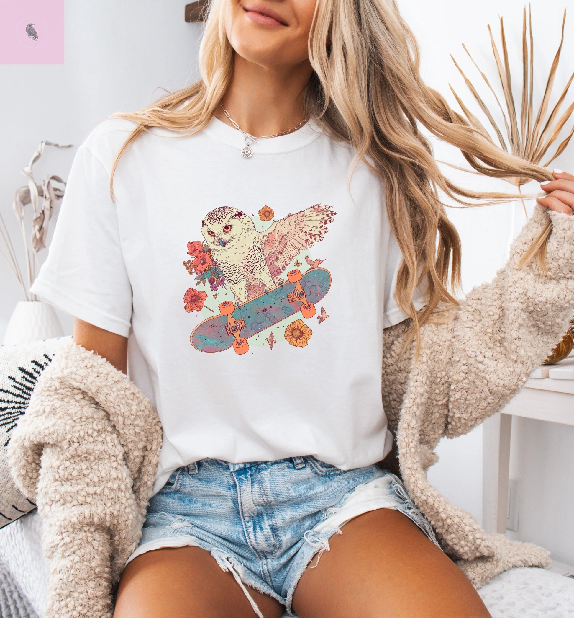 Skateboarding Owl Lovers Tee The flirty crow