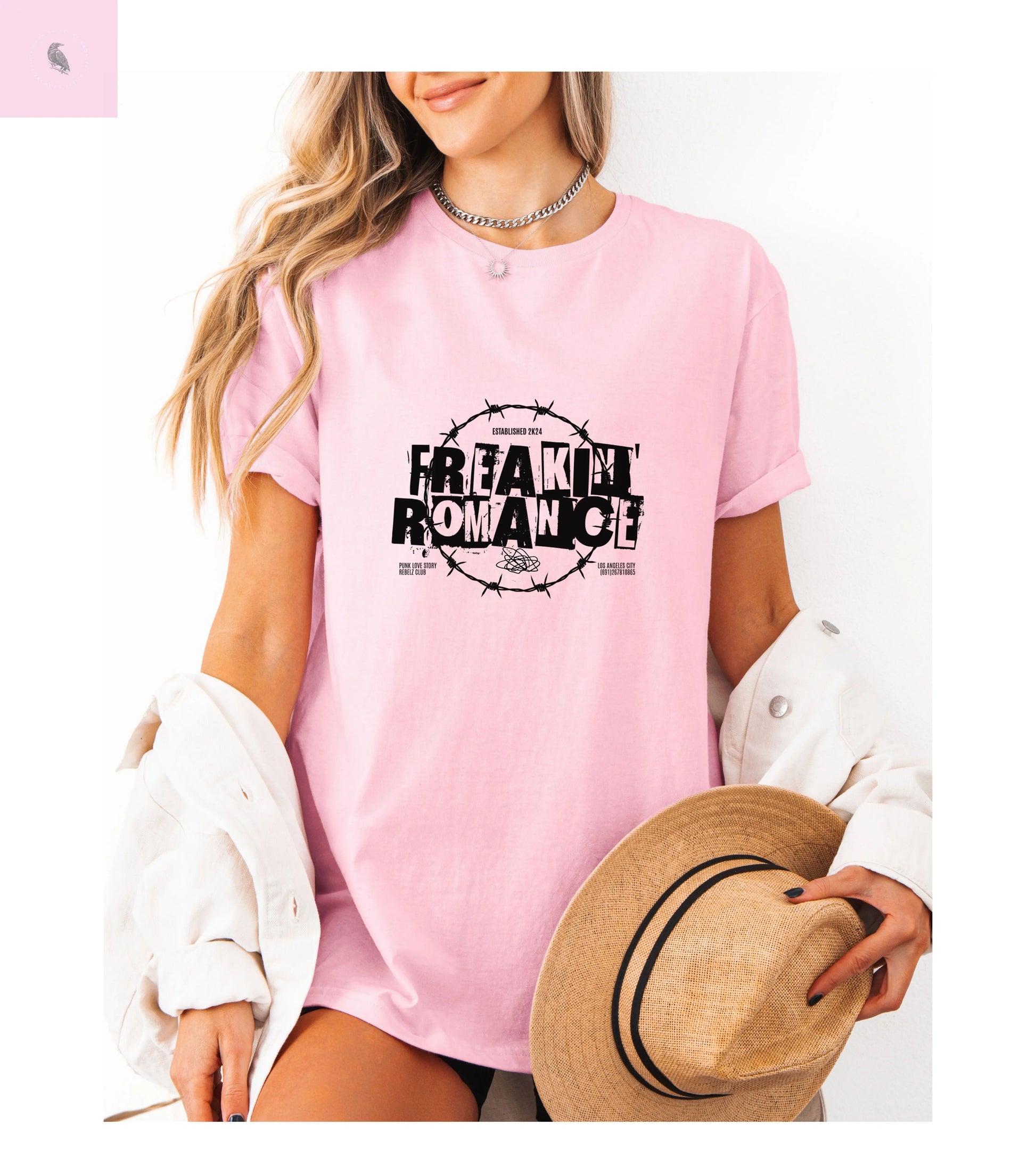 Freakin' Romance Unisex T-Shirt - Trendy Casual Wear The flirty crow